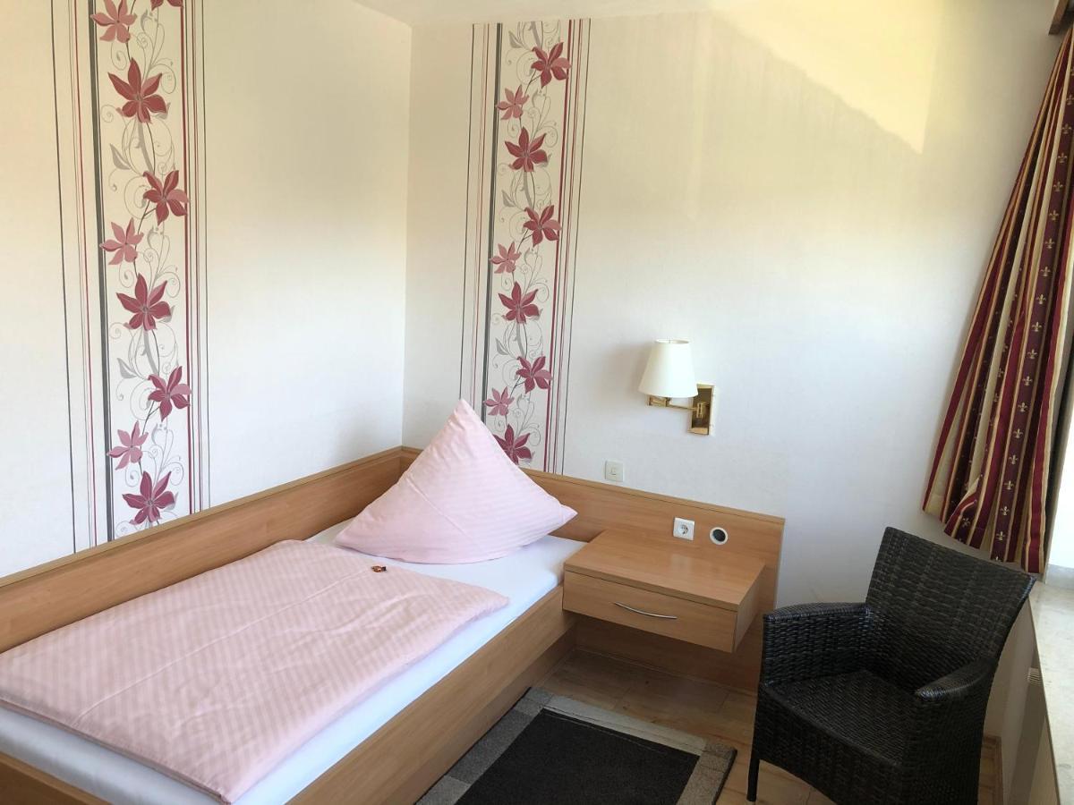 Hotel Haus Am Rieth ネッテタール エクステリア 写真